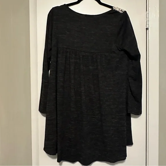 Jodifl black knee length floral embroidered dress size L - Picture 3 of 7